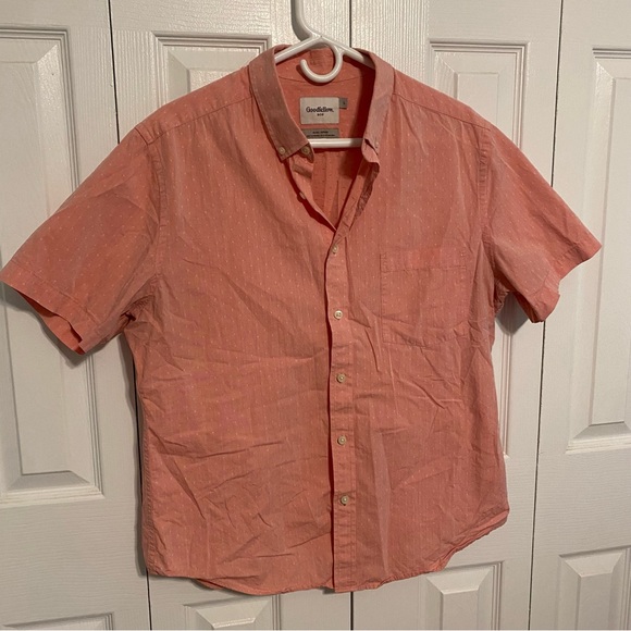 Bundle of 4 Button Down Shirts! (2 Tropical/Hawaiian pattern,1 flamingo,1 solid) - Picture 8 of 13